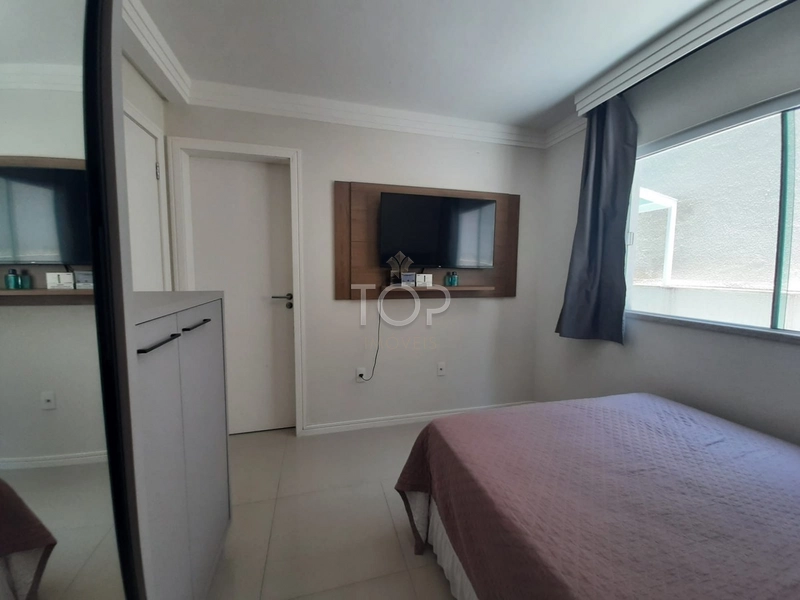 APARTAMENTO DIFERENCIADO MOBILIADO A 400MTS DO MAR EM MEIA PRAIA: 9ª foto da galeria de imagens do imóvel