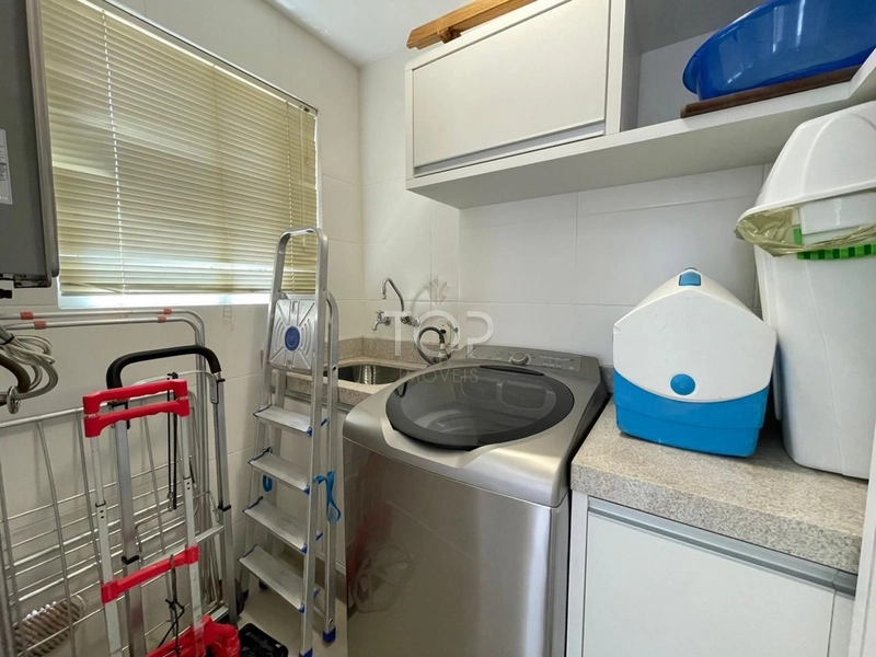 APARTAMENTO MOBILIADO MEIA PRAIA: 11ª foto da galeria de imagens do imóvel