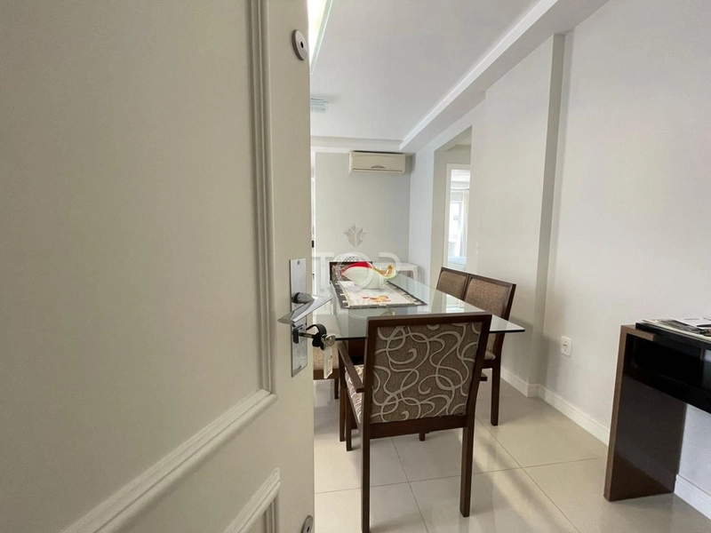 APARTAMENTO MOBILIADO MEIA PRAIA: 8ª foto da galeria de imagens do imóvel