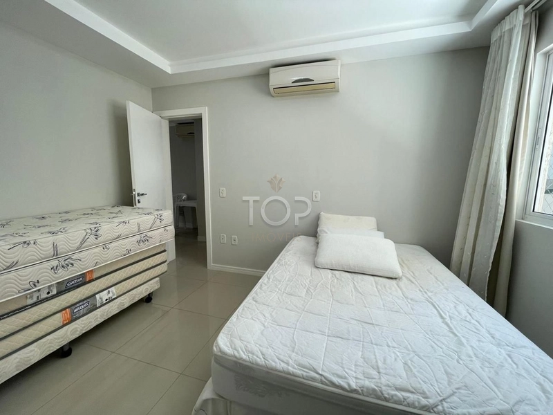 APARTAMENTO MOBILIADO MEIA PRAIA: 20ª foto da galeria de imagens do imóvel