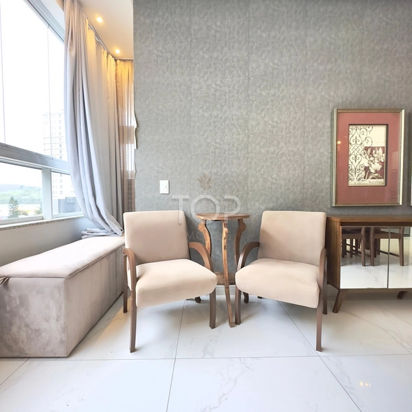 FINAMENTE MOBILIADO EM MEIA PRAIA: 19ª foto da galeria de imagens do imóvel