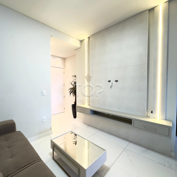 FINAMENTE MOBILIADO EM MEIA PRAIA: 26ª foto da galeria de imagens do imóvel