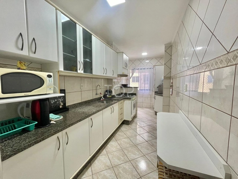 APARTAMENTO MOBILIADO EM ITAPEMA: 7ª foto da galeria de imagens do imóvel