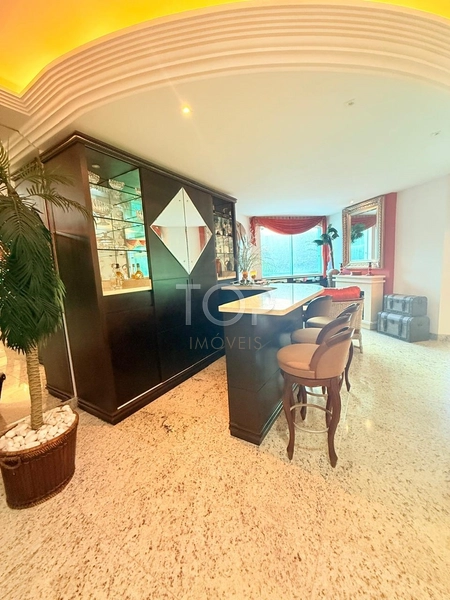 APARTAMENTO MOBILIADO CONDOMINIO FRENTE MAR: 10ª foto da galeria de imagens do imóvel