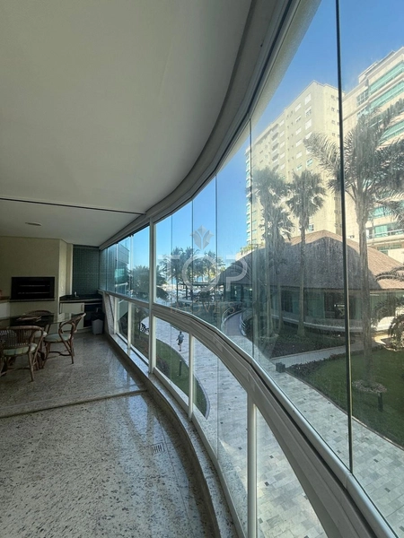 APARTAMENTO MOBILIADO CONDOMINIO FRENTE MAR: 2ª foto da galeria de imagens do imóvel