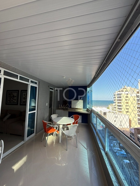 APARTAMENTO NO CORAÇÃO DE MEIA PRAIA: 5ª foto da galeria de imagens do imóvel