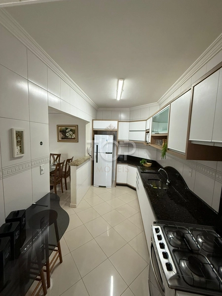 APARTAMENTO NO CORAÇÃO DE MEIA PRAIA: 37ª foto da galeria de imagens do imóvel