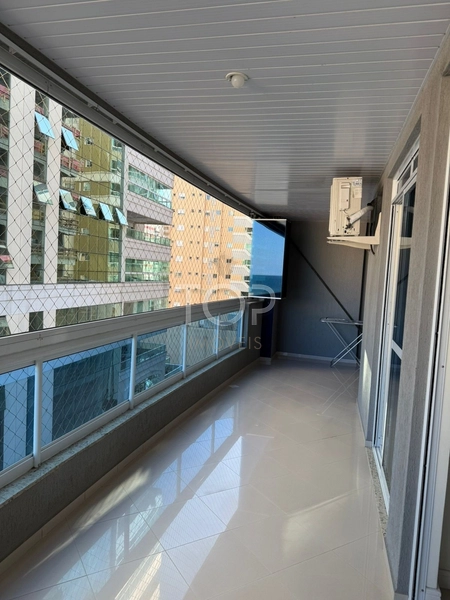 APARTAMENTO NO CORAÇÃO DE MEIA PRAIA: 31ª foto da galeria de imagens do imóvel