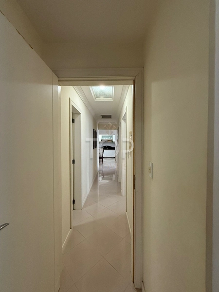 APARTAMENTO NO CORAÇÃO DE MEIA PRAIA: 35ª foto da galeria de imagens do imóvel