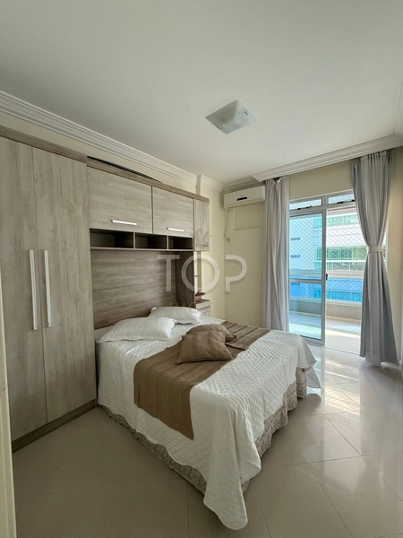 APARTAMENTO NO CORAÇÃO DE MEIA PRAIA: 26ª foto da galeria de imagens do imóvel