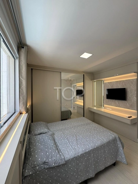 FINAMENTE MOBILIADO EM MEIA PRAIA: 19ª foto da galeria de imagens do imóvel