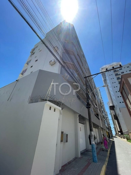 QUADRA MAR DIFERENCIADO EM MEIA PRAIA: 15ª foto da galeria de imagens do imóvel