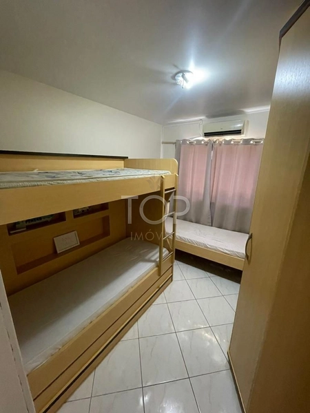 QUADRA MAR DIFERENCIADO EM MEIA PRAIA: 12ª foto da galeria de imagens do imóvel