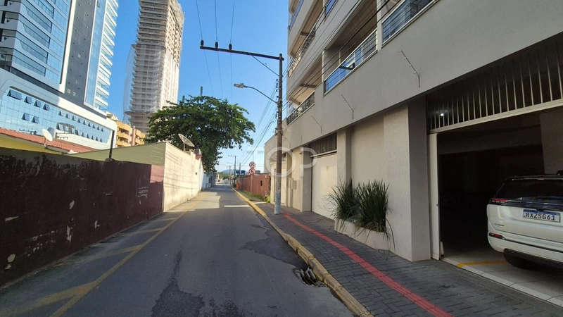 QUADRA MAR DIFERENCIADO EM MEIA PRAIA: 47ª foto da galeria de imagens do imóvel