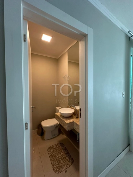 APARTAMENTO MOBILIADO EM MEIA PRAIA: 10ª foto da galeria de imagens do imóvel