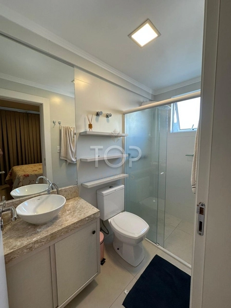 APARTAMENTO MOBILIADO EM MEIA PRAIA: 9ª foto da galeria de imagens do imóvel