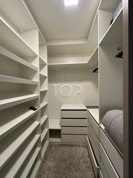 APARTAMENTO MOBILIADO EM MEIA PRAIA: 23ª foto da galeria de imagens do imóvel