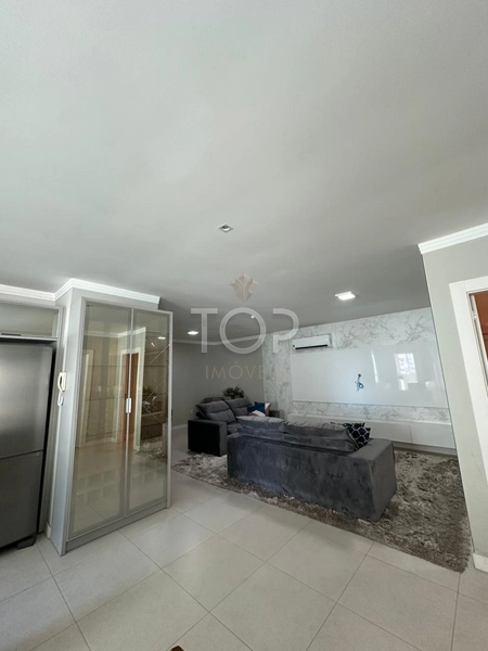 APARTAMENTO MOBILIADO EM MEIA PRAIA: 3ª foto da galeria de imagens do imóvel