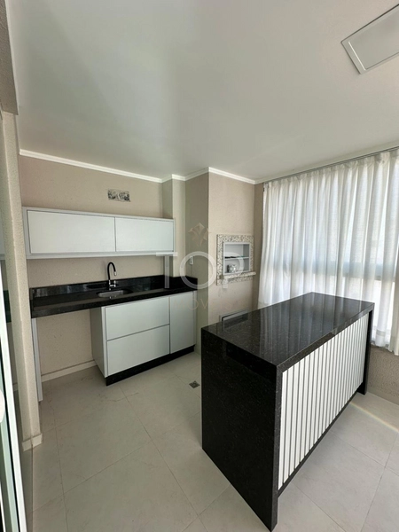 APARTAMENTO MOBILIADO EM MEIA PRAIA: 18ª foto da galeria de imagens do imóvel