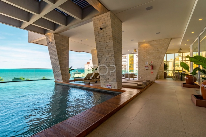 APARTAMENTO PRONTO COM VISTA PARA O MAR EM MEIA PRAIA: 18ª foto da galeria de imagens do imóvel