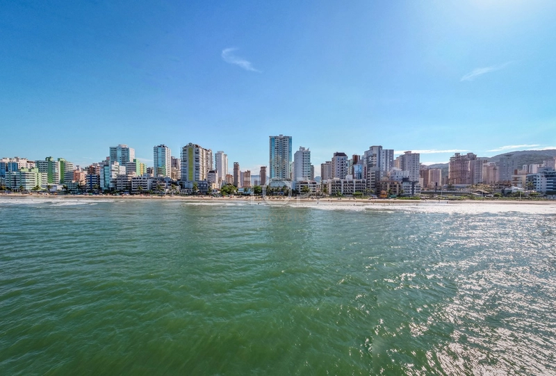 APARTAMENTO PRONTO COM VISTA PARA O MAR EM MEIA PRAIA: 9ª foto da galeria de imagens do imóvel