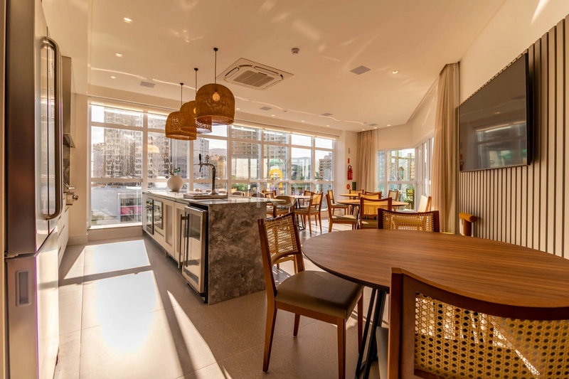 APARTAMENTO PRONTO COM VISTA PARA O MAR EM MEIA PRAIA: 36ª foto da galeria de imagens do imóvel