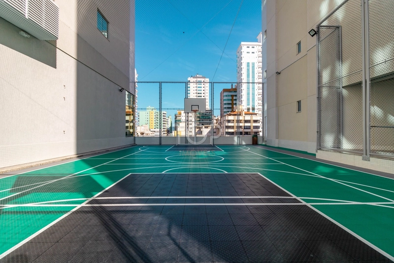 APARTAMENTO PRONTO COM VISTA PARA O MAR EM MEIA PRAIA: 23ª foto da galeria de imagens do imóvel