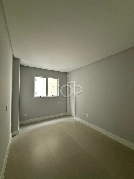 APARTAMENTO PRONTO EM MEIA PRAIA: 12ª foto da galeria de imagens do imóvel