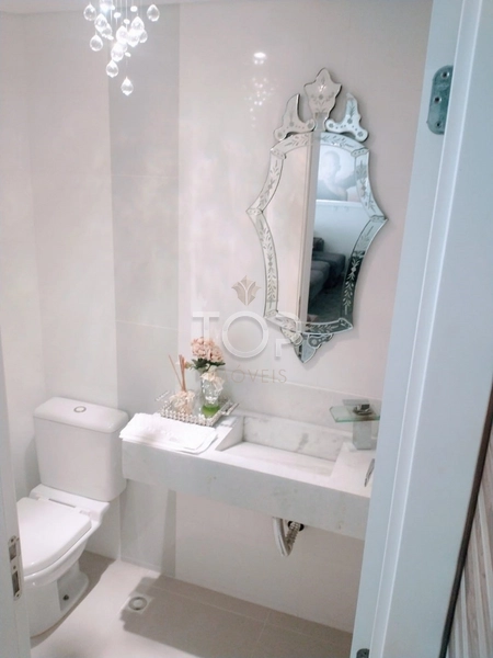 QUADRA MAR FINAMENTE MOBILIADO EM MEIA PRAIA: 11ª foto da galeria de imagens do imóvel