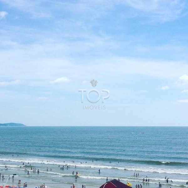 QUADRA MAR FINAMENTE MOBILIADO EM MEIA PRAIA: 25ª foto da galeria de imagens do imóvel