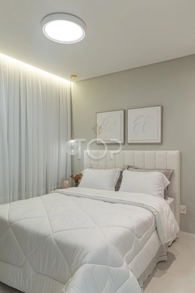 SHOWROOM EM MEIA PRAIA: 37ª foto da galeria de imagens do imóvel