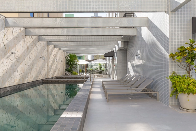 SHOWROOM EM MEIA PRAIA: 8ª foto da galeria de imagens do imóvel