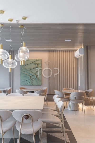 SHOWROOM EM MEIA PRAIA: 16ª foto da galeria de imagens do imóvel