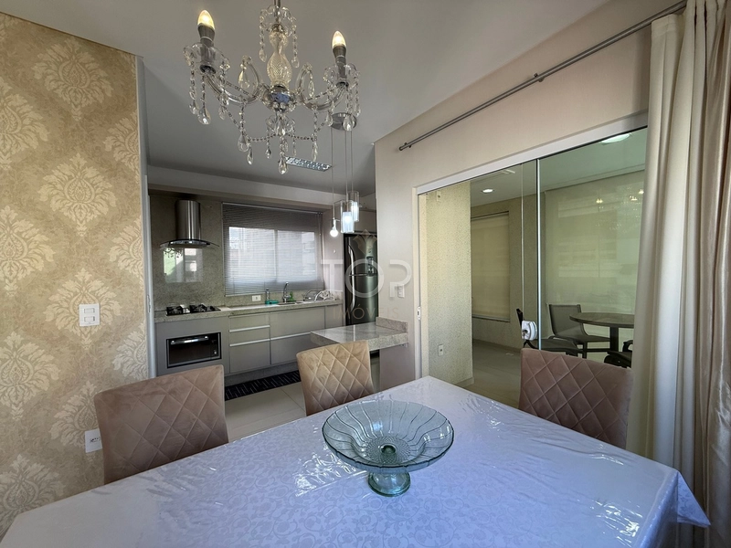 MOBILIADO EM MEIA PRAIA: 2ª foto da galeria de imagens do imóvel