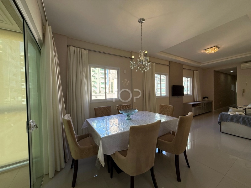 MOBILIADO EM MEIA PRAIA: 6ª foto da galeria de imagens do imóvel