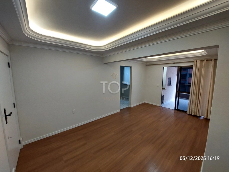 PRONTO PARA MORAR EM MEIA PRAIA