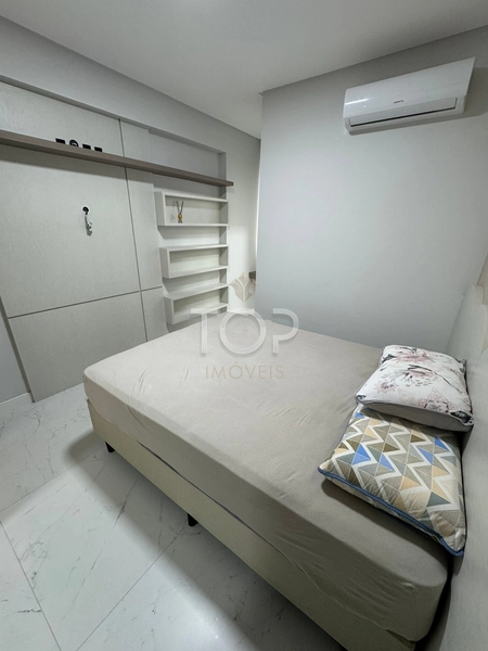 VISTA MAR E MOBILIADO EM MEIA PRAIA: 10ª foto da galeria de imagens do imóvel