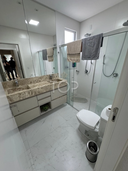 VISTA MAR E MOBILIADO EM MEIA PRAIA: 17ª foto da galeria de imagens do imóvel