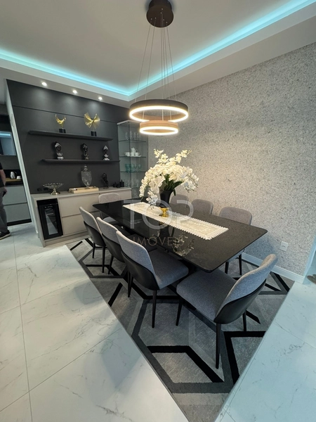 VISTA MAR E MOBILIADO EM MEIA PRAIA: 2ª foto da galeria de imagens do imóvel