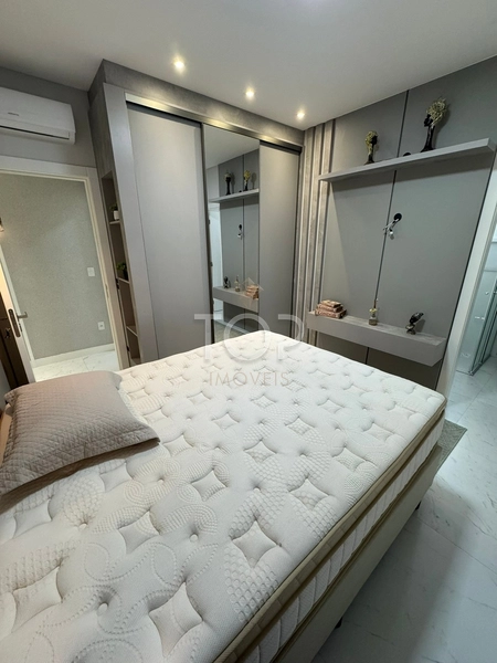 VISTA MAR E MOBILIADO EM MEIA PRAIA: 13ª foto da galeria de imagens do imóvel