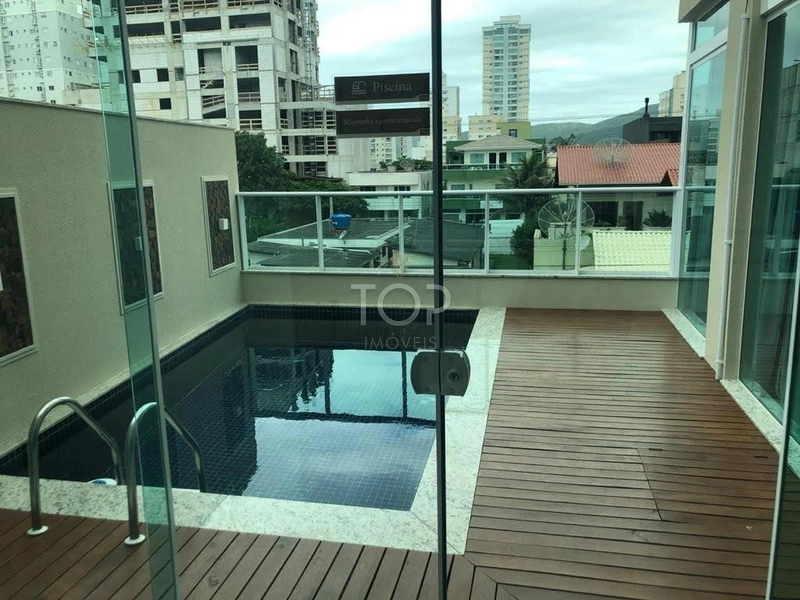 MOBILIADO EM MEIA PRAIA: 10ª foto da galeria de imagens do imóvel