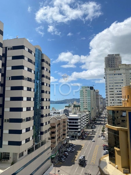 VISTA MAR MOBILIADO EM MEIA PRAIA: 6ª foto da galeria de imagens do imóvel