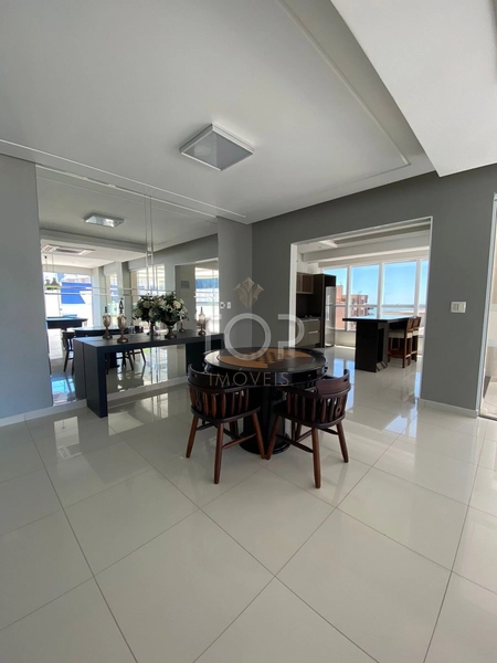 VISTA MAR MOBILIADO EM MEIA PRAIA: 17ª foto da galeria de imagens do imóvel