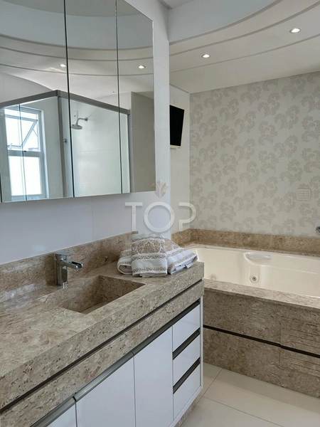 VISTA MAR MOBILIADO EM MEIA PRAIA: 27ª foto da galeria de imagens do imóvel