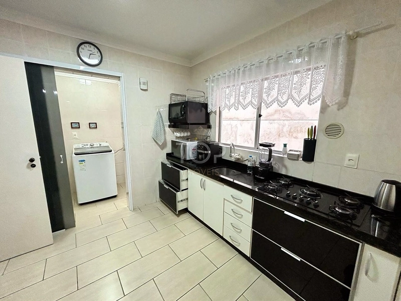 MOBILIADO PRONTO PARA MORAR EM MEIA PRAIA: 5ª foto da galeria de imagens do imóvel