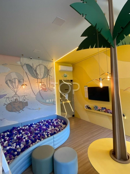 FINAMENTE MOBILIADO EM MEIA PRAIA: 12ª foto da galeria de imagens do imóvel