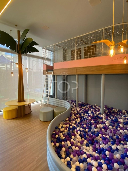 FINAMENTE MOBILIADO EM MEIA PRAIA: 13ª foto da galeria de imagens do imóvel