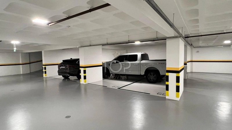 FINAMENTE MOBILIADO EM MEIA PRAIA: 63ª foto da galeria de imagens do imóvel