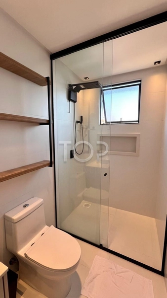 FINAMENTE MOBILIADO EM MEIA PRAIA: 40ª foto da galeria de imagens do imóvel