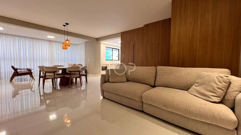 FINAMENTE MOBILIADO EM MEIA PRAIA: 39ª foto da galeria de imagens do imóvel